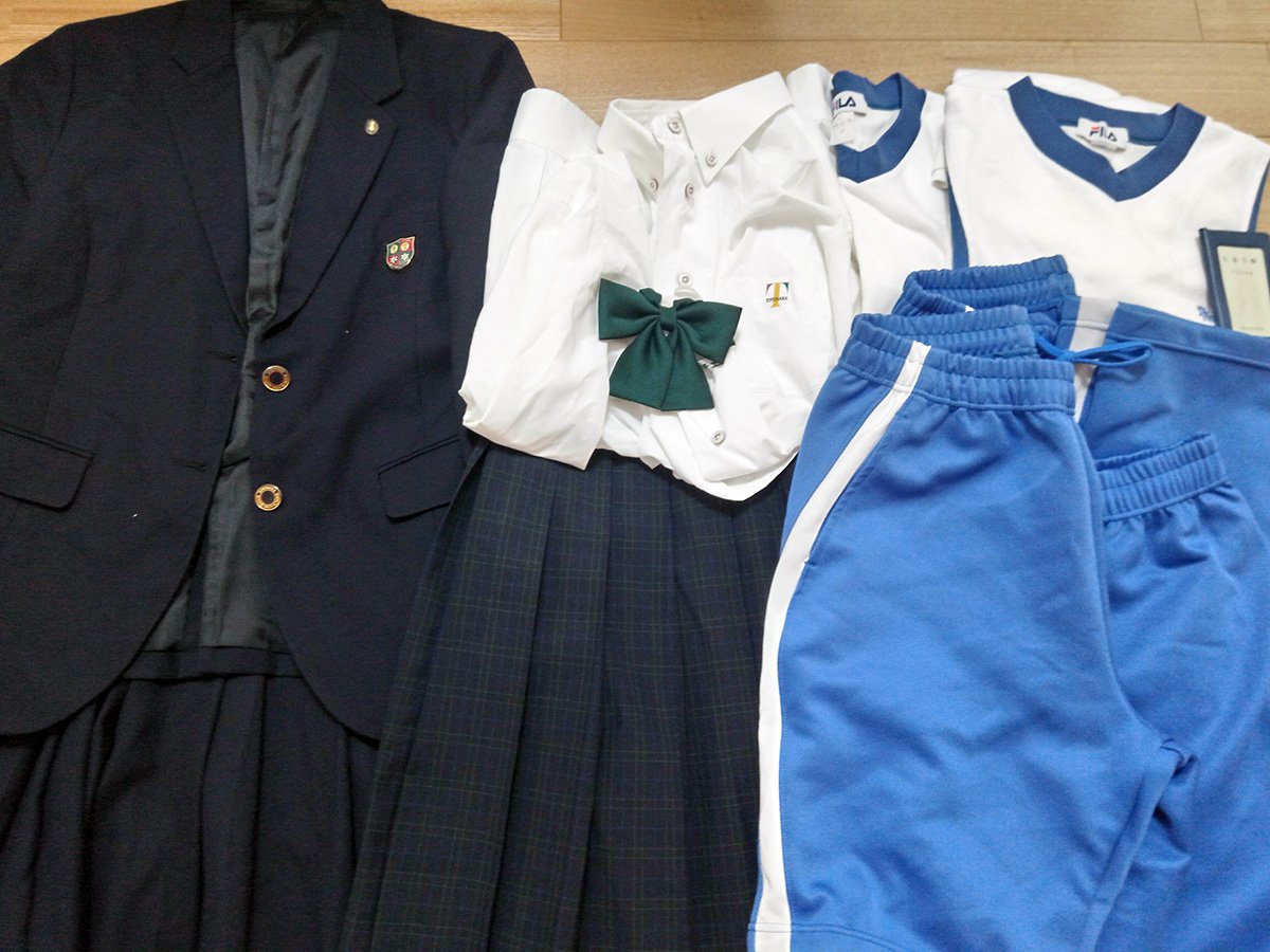 豊中高校制服175cm Dh8YB47U0AIdC2a.jpg?format=jpg