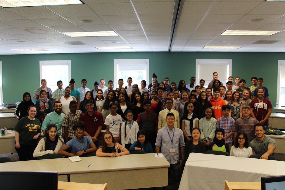 VEInternational's tweet photo. Great job to all the middle school students involved with the 2018 VE-JV Summer Business Bootcamp. Thank you to their amazing teachers, the VE alumni, and LIU Post students who helped them with this experience. Thank you to LIU Post for making this experience possible! https://t.co/GsOIfnBts5