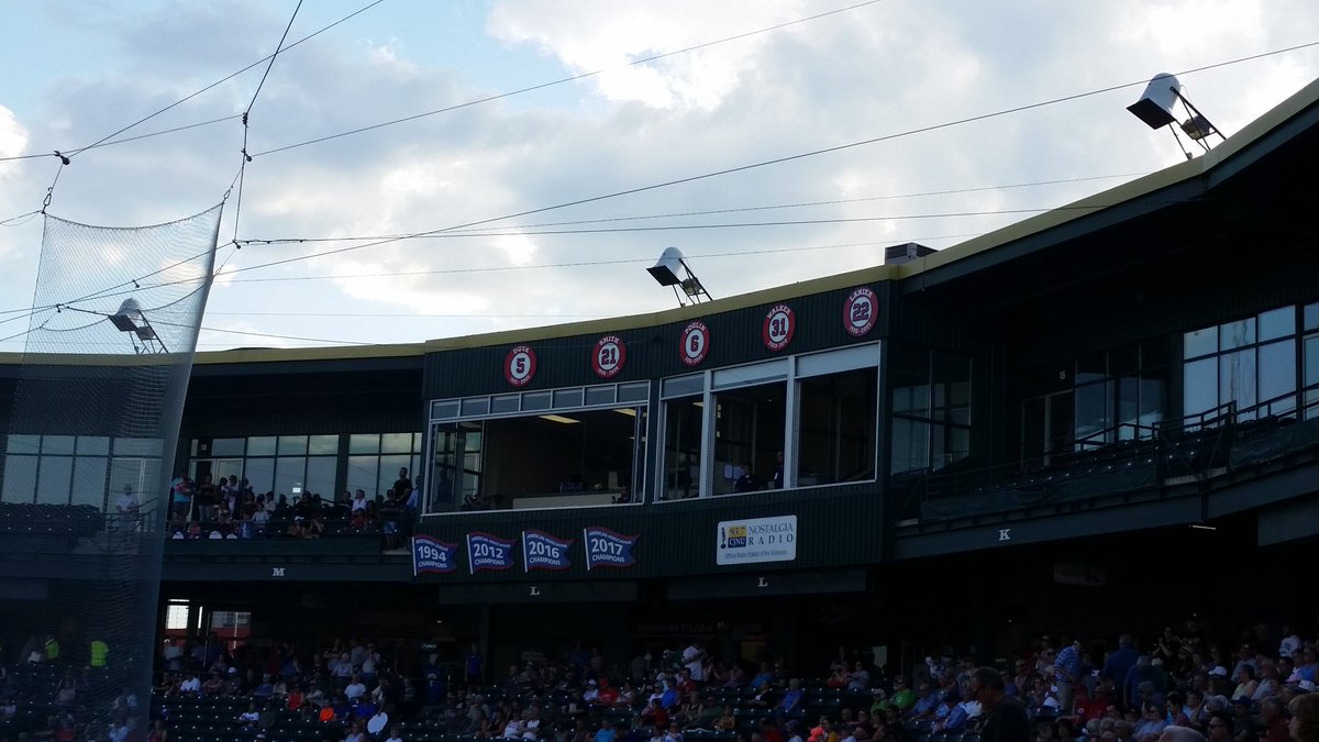 physics_catter's tweet photo. Congrats @Wpg_Goldeyes Hal Lanier! #22 #letsplaywpg #jerseyretirement https://t.co/7zJeruQG17