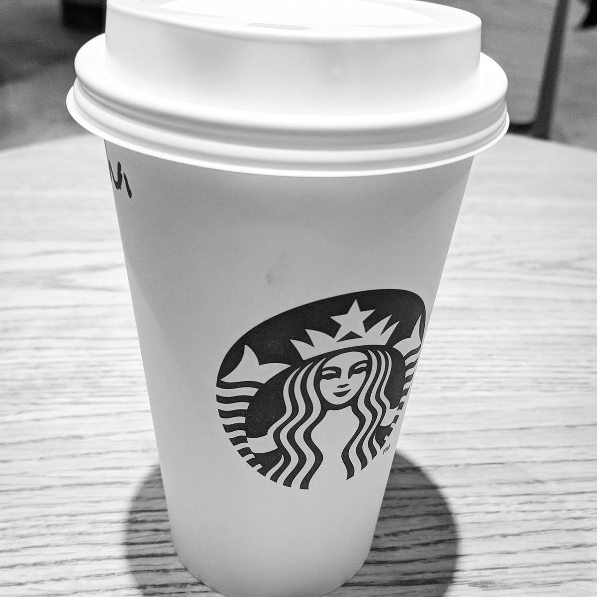 TanashaBuilds's tweet photo. #whitechocolatemocha  while waiting for my Consulate appointment 
#sydney #australia #starbucks https://t.co/kG2UdQgdG0