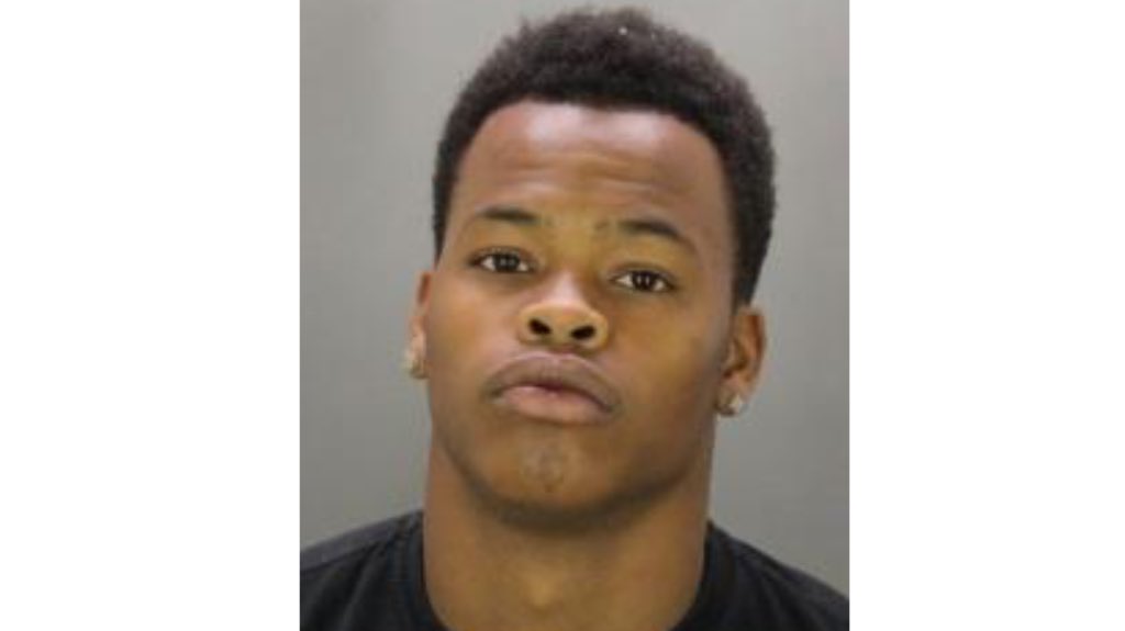 henrykleeKTVU's tweet photo. Michael Austin, William Lee Edwards Jr. &amp; Brandon Lee Johnson arrested by #PiedmontPD &amp; charged by @AlamedaCountyDA in January home-invasion on Lorita Avenue where residents were herded into room &amp; house ransacked. Jewelry, electronics &amp; wallets taken https://t.co/soppxGuxO4