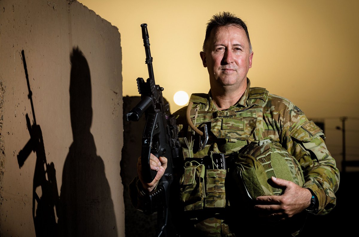 ADF_MiddleEast's tweet photo. Maj Lance Johnson, of #TaskGroupTaji, is deployed as the Health Advisor in #Iraq. This is his second time to Iraq and his seventh operational deployment which includes tours to Somalia, Papua New Guinea and Timor-Leste. #DefeatDaesh #OpOkra #Coalition @australianarmy https://t.co/TgW3cc8YPd