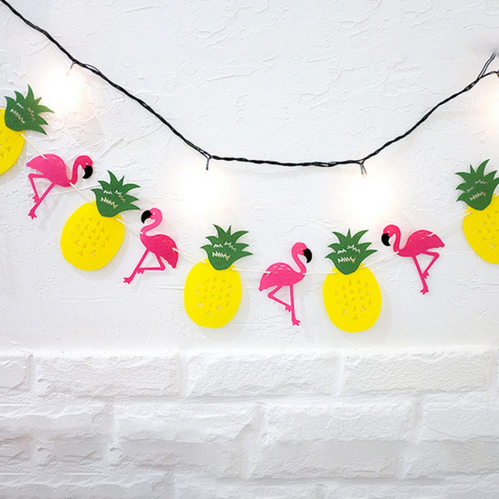 shoppy_cartz's tweet image. Felt Pink Flamingo Party Garland - Get it now for just $8.99 here: shoppycartz.com/felt-pink-flam… 
Tag a friend who would love this!
#butnow