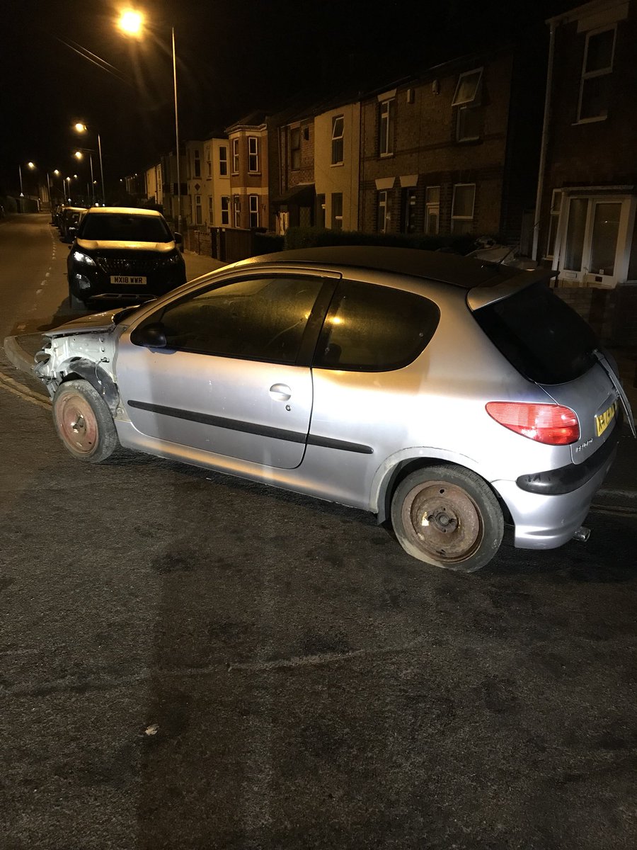 NSRAPT's tweet image. Yes this was driven on a road and yes he was sitting on a bucket and steering with a pair of mole grips. Driver will be reported for too many offences to mention! #KingsLynn #WestARV @RPFOUSgt #Unbelievable #1383/652