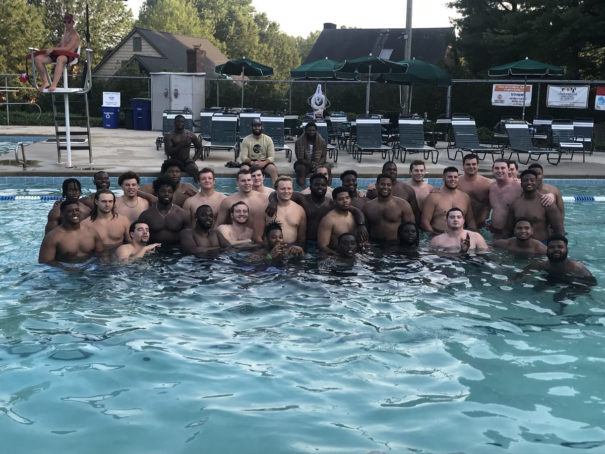 CoachCohenWake's tweet photo. First Annual Wake oline/Dline cookout - from basketball to four square to water polo fun was had by all https://t.co/eXZbNd8pN5