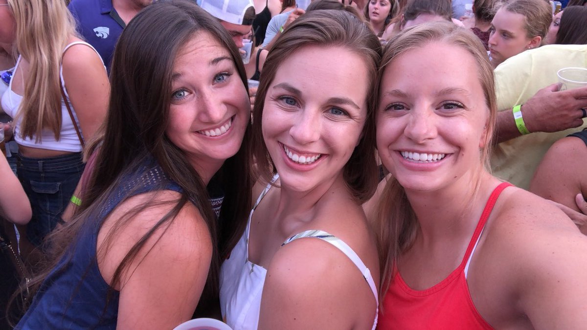 MathwithMach's tweet image. Traveled all the way from Nebraska #hcnkc