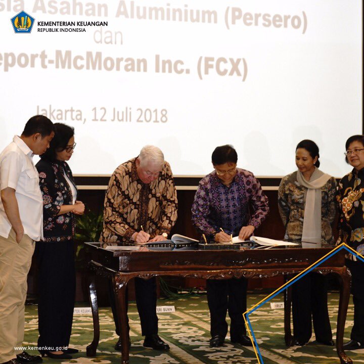 #InfoKeu
Sepakat, Indonesia Raih 51 Persen Saham Freeport!

Berita selengkapnya kemenkeu.go.id/publikasi/beri…

RT berita baik ini!
#DivestasiFreeportTuntas