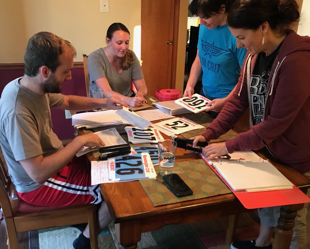 blmcrit's tweet image. THANK YOU to everyone who pre-registered already &amp;amp; for those who plan to join us this Saturday! We got our race directors &amp;amp; registration crew hard at work tonight, let’s get ready to race! ( 📷 Drew Billing ) #blmcrit #ilcup @ILCycling