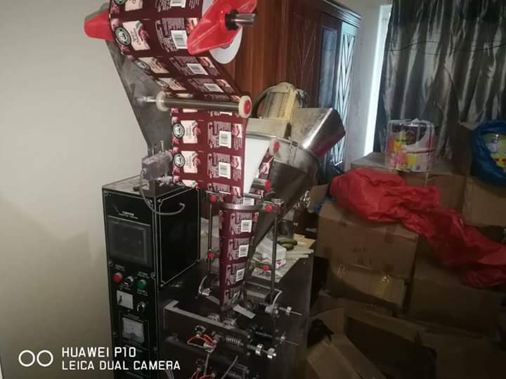 WomenInForex's tweet photo. Haartswater Police have uncovered a R 77 Million Somalian Factory which makes various FAKE GOODS from Yeast, Rice to Robertson Spices. The black community is being killed silently. This is just the tip of the iceberg #SAPS

RT for awareness https://t.co/WwHlpJDpkO
