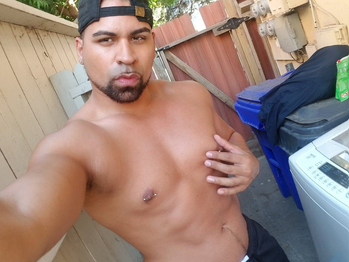 LexXxisAG's tweet photo. Laundry Day. https://t.co/R8FkNbf87A