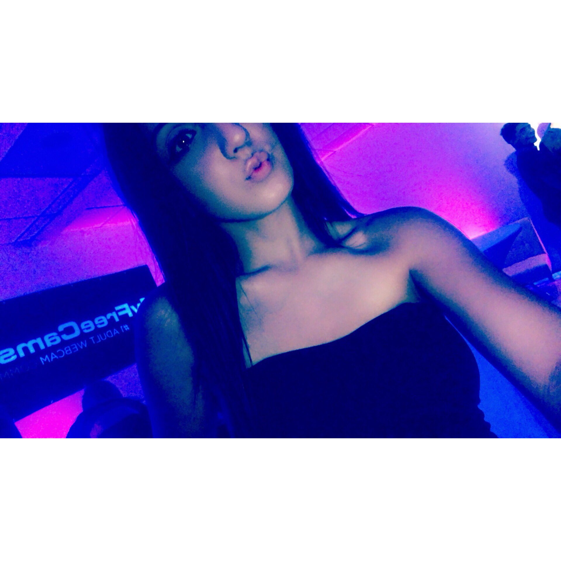 goodnight loves💙💜 https://t.co/bHIt1ncvA1
