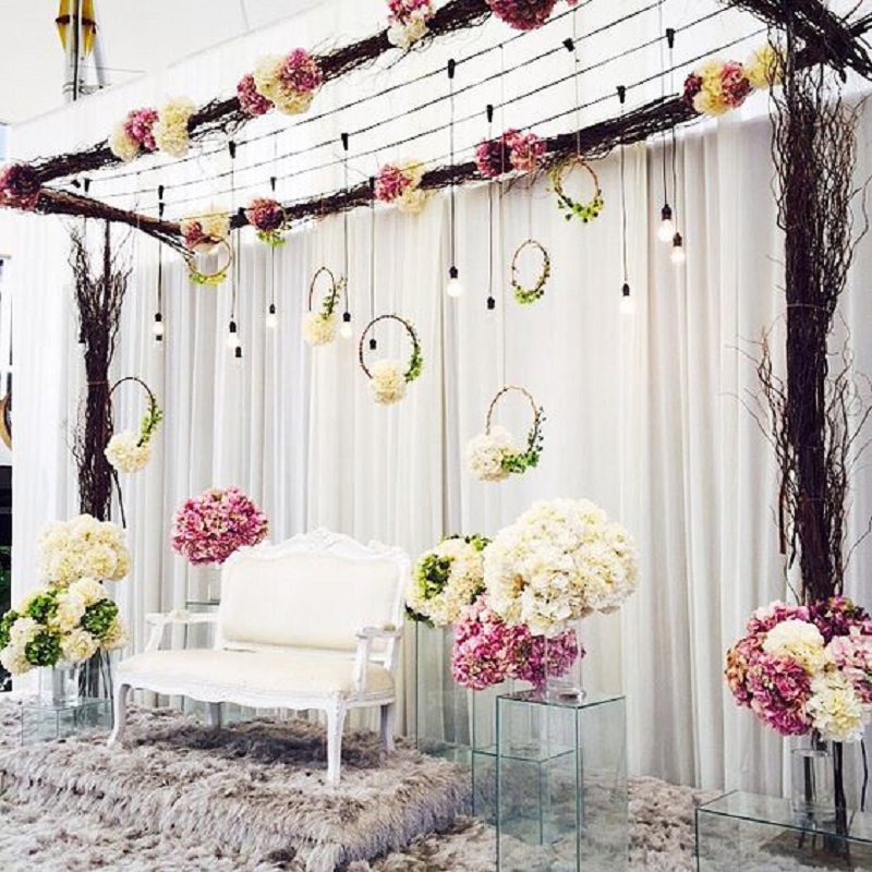eeventia's tweet photo. #eventia #engagement #decor #amazing #decor #floralphotography #floralstyling #floraldesigner #perfection #family #fun #amazingday #adayspentwell #excellent_team #work #weddinginspiration  #ClassicWedding #WeddingDecor #BeautifulBride #TheengagementPic  #grthitchedwithus@eeventia https://t.co/egAJkkNtsf