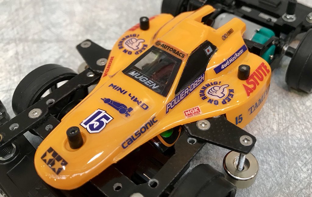 新品タミヤ　f103 ロータスキャメル 61Cv062UgtL._UF350,350_QL50_.jpg