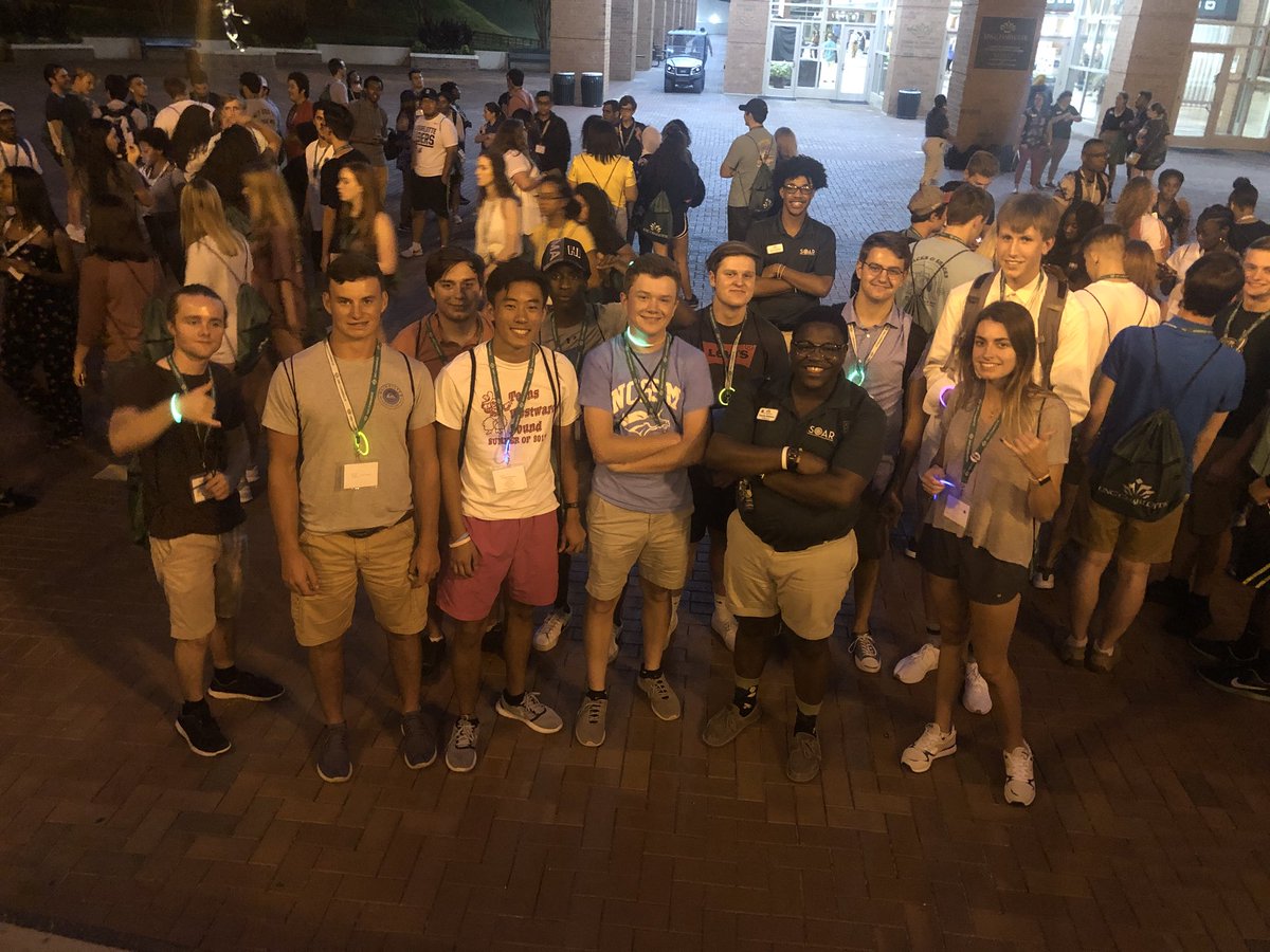 Timmy18OC6's tweet photo. Tim’s Gems are always glowing! #TimsGems #UNCC22 https://t.co/cbNYNMK4pu