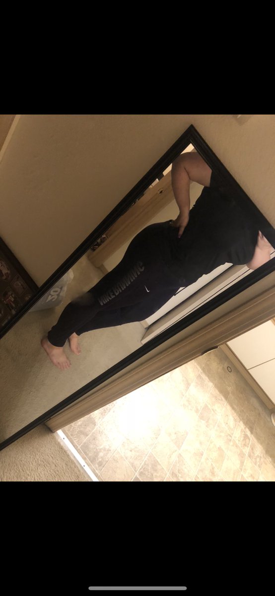 bknauts's tweet image. I’m sitting on my couch sobbing thanking God because I have been praying for Him to give me the strength to lose this weight. He never fails me. I will keep going.