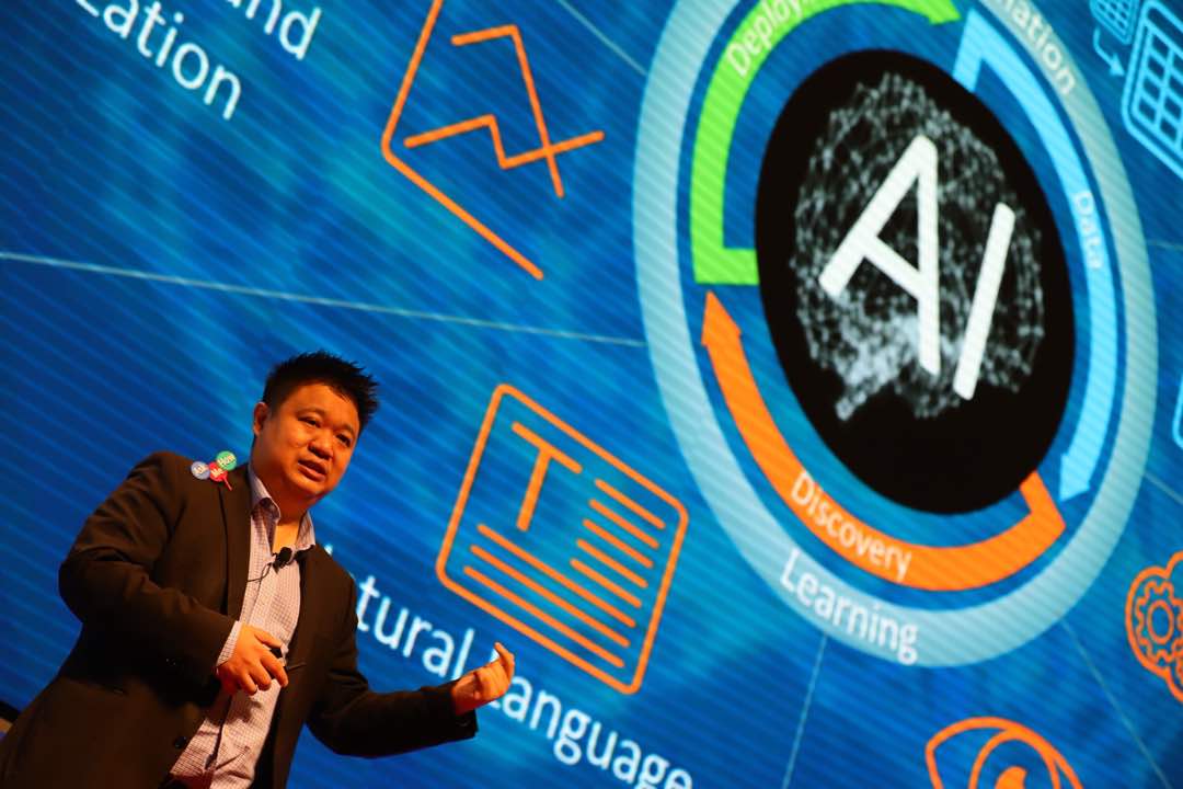 SASAsiaPacific's tweet image. What are the key trends in #AI? @ComputerWeekly spoke to @SASsoftware @SASAsiaPacific @IDC and @IDCAP at #SASAIX this week about the state of #AI adoption in #ASEAN and uncovered why some nations are just not ready to embrace #automation. Read more: computerweekly.com/news/252444634…