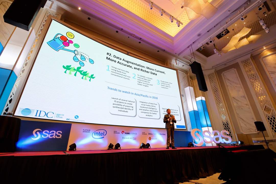 SASAsiaPacific's tweet image. What are the key trends in #AI? @ComputerWeekly spoke to @SASsoftware @SASAsiaPacific @IDC and @IDCAP at #SASAIX this week about the state of #AI adoption in #ASEAN and uncovered why some nations are just not ready to embrace #automation. Read more: computerweekly.com/news/252444634…