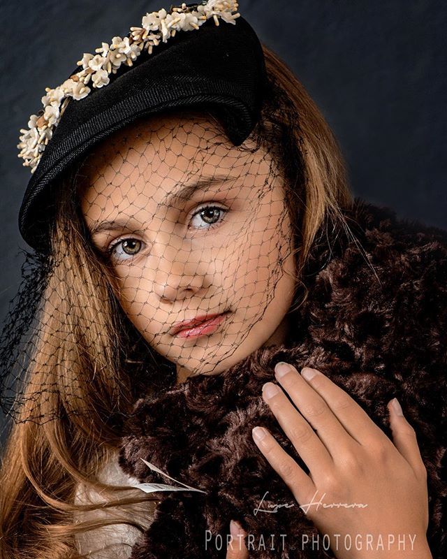 PhotosbyLupe's tweet image. Who wants  to be treated as a celebrity for a day! Have a day of pampering, and become the cover of your own Magazine? Yes I can do that for you! Any age  pampering ... Give me a call or send me your email for info! Model Sammy
.
.
.
.
.
.
#30daysofsc #Q… ift.tt/2mjqH4x