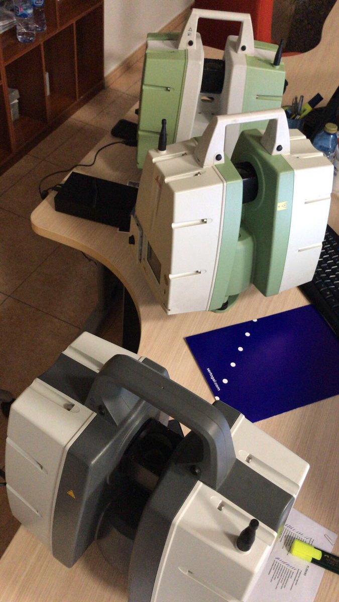 SertogalSL's tweet photo. Descargando datos después de una larga semana de trabajo.
⁦@SertogalSL⁩ ⁦⁦@leica_camera⁩ #LaserScan https://t.co/r9LpKpbqJT