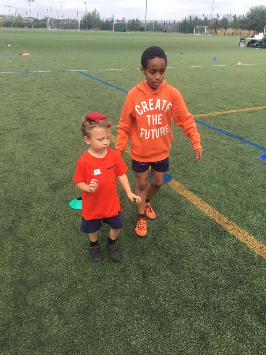 MissClarke3B's tweet photo. What a fantastic 2 days of sporting fun! Well done to all the children, Junior Leaders, parents (videos to follow 😃) and staff #primarysportsday #ilovesports https://t.co/7dtnby9rjP