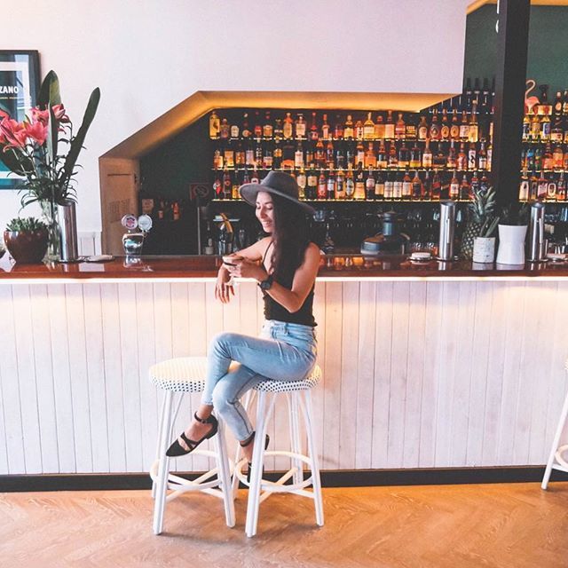 kelanabykayla's tweet photo. In love with #espressomartini and the fresh new @rhondas.bar π Full review on the blog Sunday night- canβt wait to show you what we eat, literally best meal I have had in ages! #terrigal #visitnsw #sydneyfoodguide https://t.co/ajprmkGE62 https://t.co/Z0ZBzDpMyv
