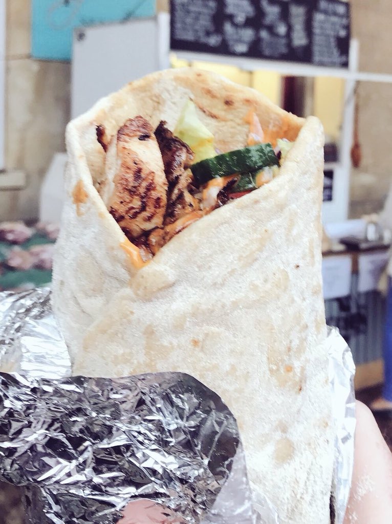 Jcskitchen777's tweet image. We will be @ElectricBearUK from 5pm 😊 serving up chicken &amp;amp; belly pork sourdough wraps 😊 Filipino chicken adobo and bubble and squeak with melted goats cheese see u there 👍🏽 also look out for us @BathCarnival next Saturday 😁