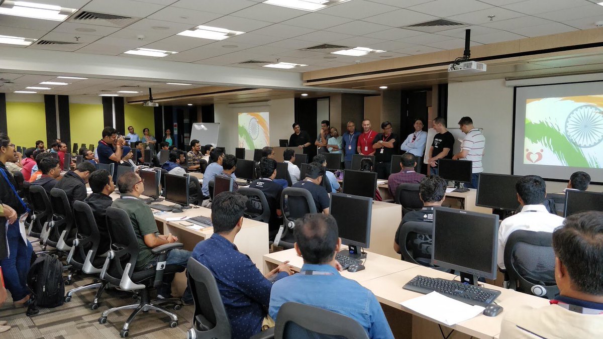 aioug_pune's tweet image. Leaning begins !! #odevcommunity #odevcyatra @oracleace @AIOUG