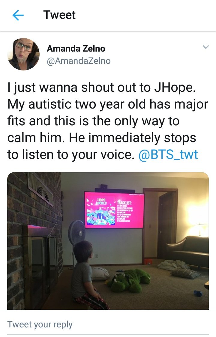 BTS_ARMY_INT's tweet image. This is so precious....I'm glad hoseok saw that he really is a piece of peace for people all over the world @BTS_twt