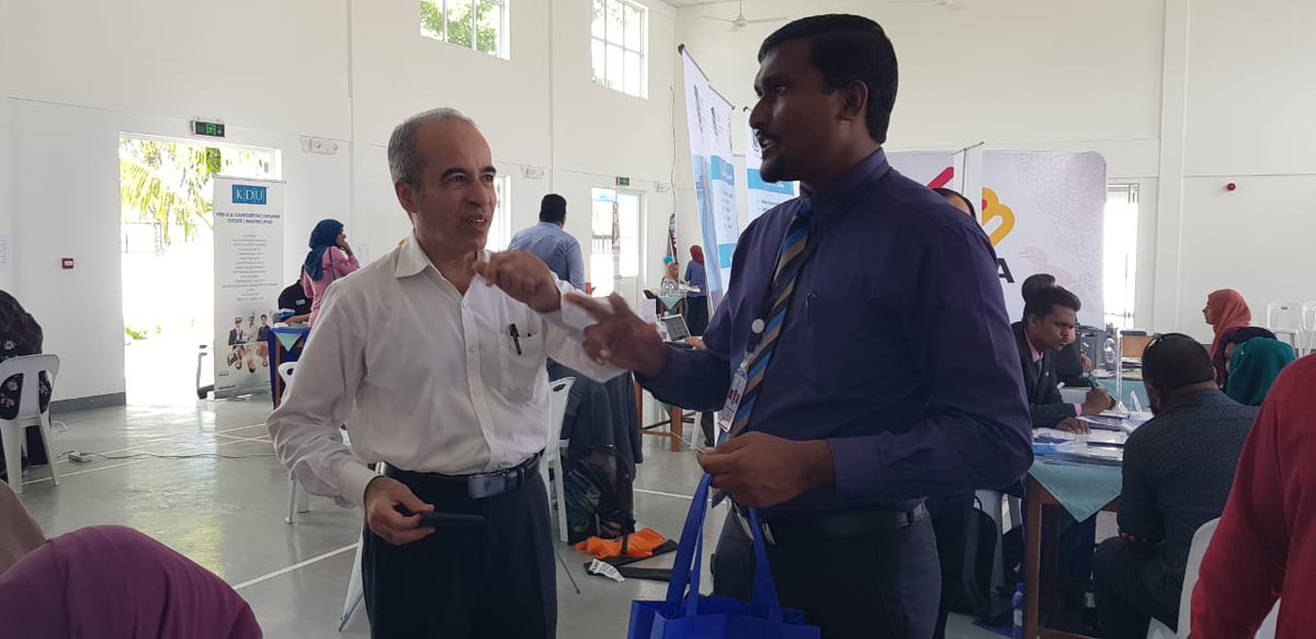 SharafuddinSchl's tweet photo. Principal Dr @AhmedAdeelN inaugurated Education Malaysia Expo 2018 in Addu City. @EducationMV @dhe_mv @walladealvaro @NazeerP1 @EduMalaysiaGS https://t.co/XtpgzZZZZ4