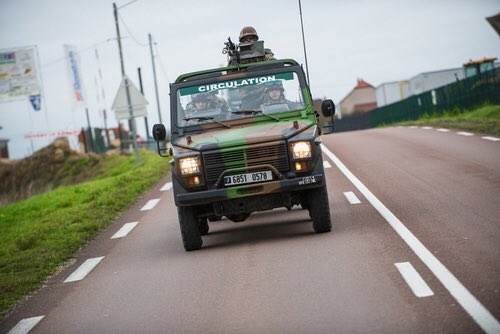 armeedeTerre's tweet image. Le centre de formation initiale des militaires du rang #CFIM du @comlogterre1 change de subordination. 

Rattaché au poste de commandement de la force logistique terrestre (PCFL) de Monthléry, il bascule sous les ordres des écoles du train et de la logistique opérationnelle(ETLO)