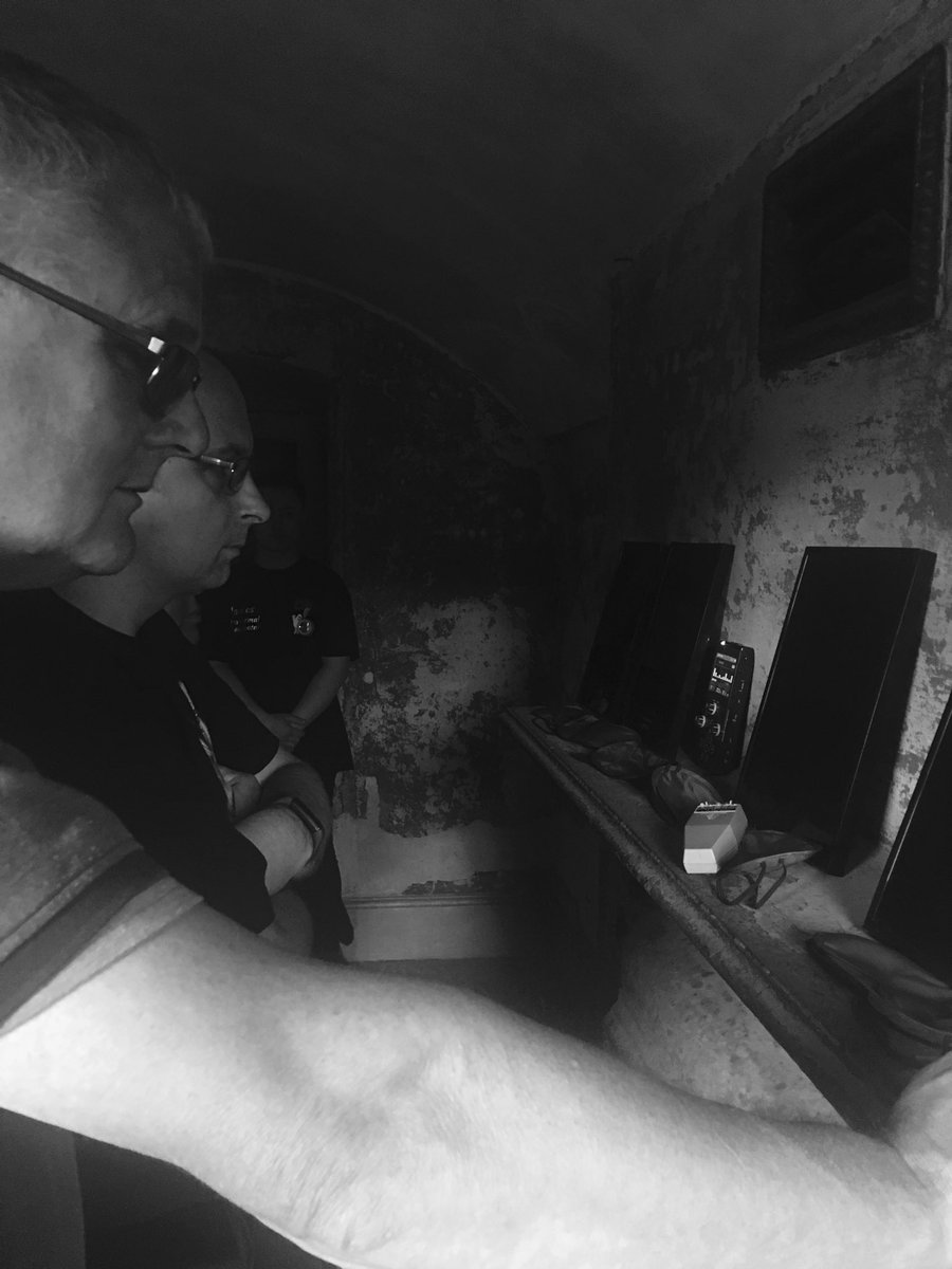Ghosthuntuk1's tweet photo. An #active night at #languardfort with #growls #touched #tabletipping #scrying #psychography #lonevigils #seance #ouija #shadowsinthedark Check out our #website for our next #events and #Followus #retweet https://t.co/FCkPIoCsg6 https://t.co/azCNiHZyhR