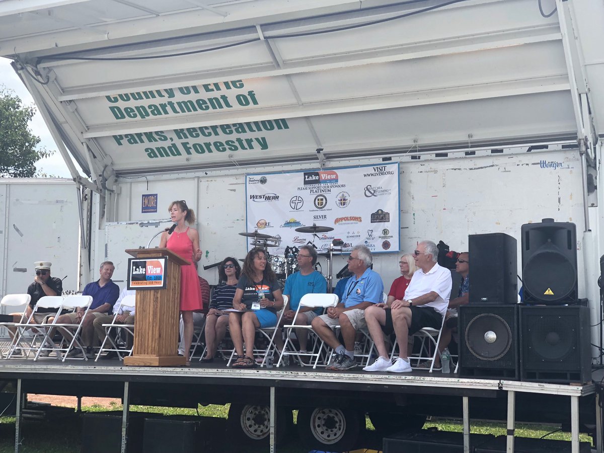 LakeView150's tweet photo. Thank you @LynneDixon9 for all of your support as we celebrated 150 years yesterday!!! #lv150 #lakeview150 https://t.co/srC1Gv41UC