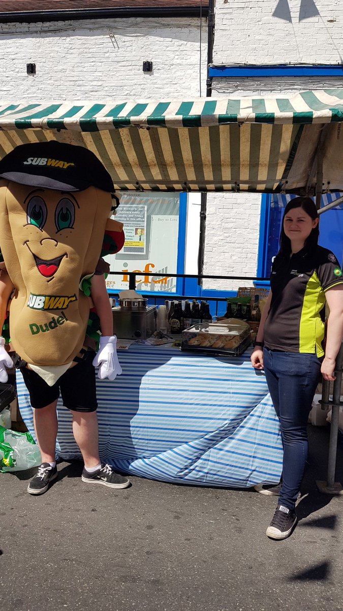 OnthegoCott's tweet photo. Pop down and see us at cott day today...sample some of our local produce. Sign up to our loyalty card and be in with a chance to win our hamper #lovelocal https://t.co/XFUjRTxNw2