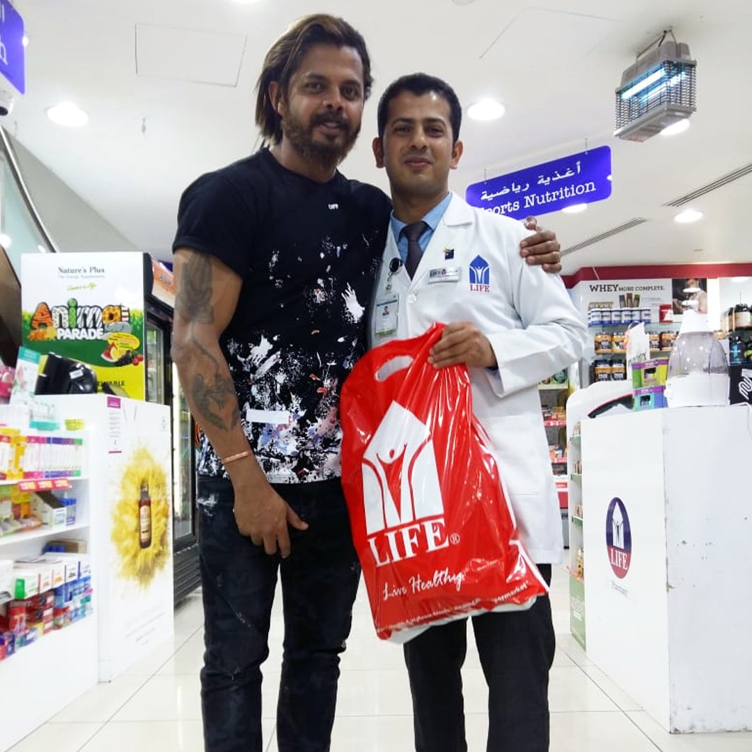 lifepharmacyme's tweet photo. A great honor to have Mr. Shanthakumaran Sreeshanth, the former Indian international cricketer, at our Real 6 Life Pharmacy. 

#LifePharmacy #Real6 https://t.co/fecMLb13Cp