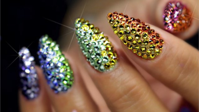 NAILS Magazine on X: Swarovski Crystal Rainbow Gradient Nails