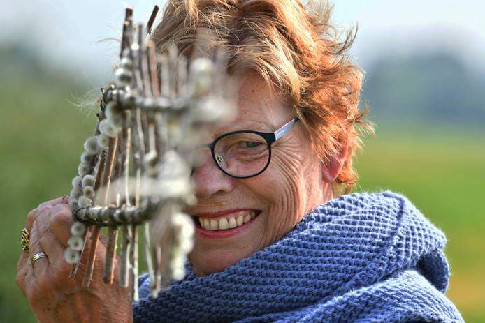 Expositie in Agatha Capel "Onderweg" aan de Zoelensestraat 2 in #Kapel-Avezaath 

Aanstaande zaterdag 30 juni en zondag 1 juli van 11 tot 17.00 uur ben ik zelf aanwezig. 

Symboliek, kracht en puurheid komen samen in mijn werken.
Kom en ervaar het zelf!