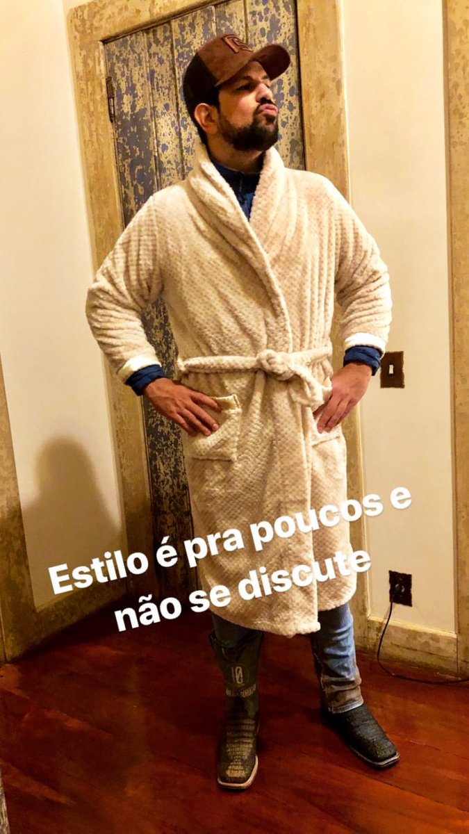 PrinceSorocaba's tweet photo. AÍ MEU DEUS 
AÍ MEU DEUSSSSS https://t.co/zu3PYiNYdk