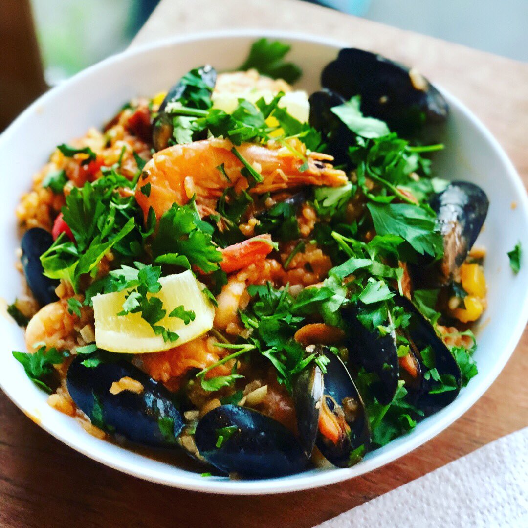 Food4lovers's tweet photo. The Paella battle for supremacy continues...
Last night the Wonderful Wife cooked a bonzer one.
Great addition of Clams, with the Mussels & Crevettes, gave it a smashing flavour
Back to the drawing board for me if I want to win ! #LovePaella
#SpanishClassic #FoodHeaven #LoveFood https://t.co/v3ZQYd6mrH