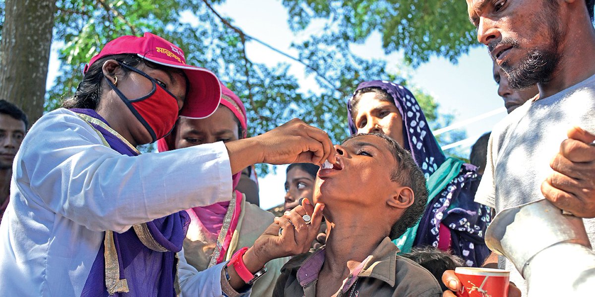 WHOBulletin's tweet photo. Sophie Cousins reports on #cholera #vaccination programmes in #crisis settings in #WHOBulletin https://t.co/zgMpkCKGQV #Bangladesh #malawi #DRC #haiti #yemen #WASH #water #sanitation #icddr,b #ORT #Refugees #Rohingya #RohingyaCrisis #Rohingyas https://t.co/loY4r8FXRM
