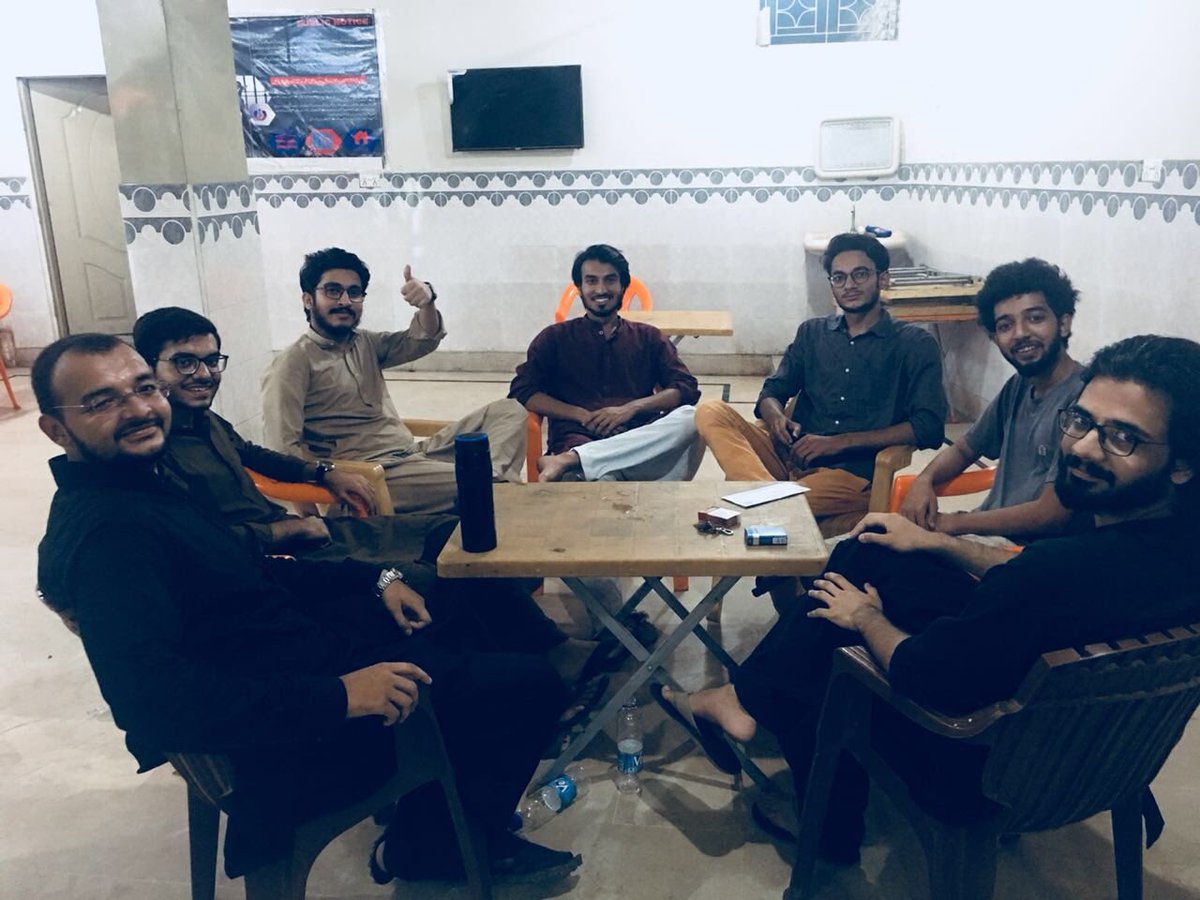theIMPACTpk's tweet photo. Dhabba Sangat in Hyderabad!
Chit chat &amp; discussion over tea at a dhabba!

Conducted by our Chief Consultant Haseeb Arsalan 

#tip #aTIPforbetterliving #dhabbasangat #Hyderabad #coach #trainer #personaltrainer #Personaldevelopment https://t.co/UtjihzTJOT