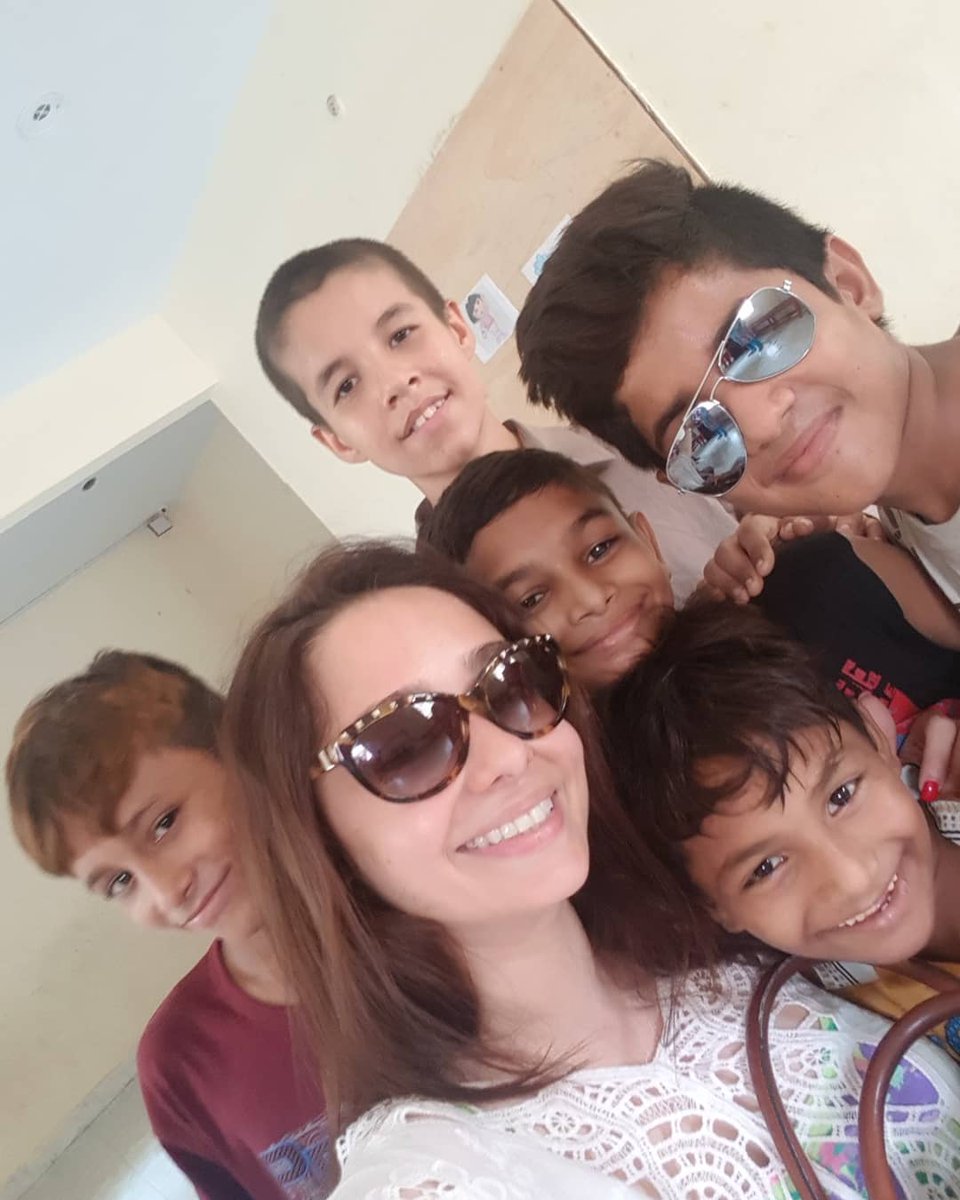 JuggunKazim's tweet photo. Today at #AasTrust , a non-profit organization that is making a huge effort to help street children &amp; the needy to get off drugs &amp; alleviate addiction. Show some Support &amp; Fund #AasTrust to help all those in need https://t.co/ZVBmMqEerO
#AasTrust #Drugs #Addiction #Streetchildren https://t.co/Qfwau8dpLe
