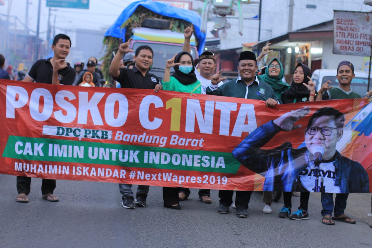JoinKbb's tweet photo. mangprang terus untuk JOIN KBB #CakIminNextWapres2019 @cakimiNOW @DPP_PKB @dpwpkbjabar @dpc_pkbkbb @KangSyaifulHuda @DediDiraja @Join_Jabar @Jkw_CakImin @irwan_encep https://t.co/CtxKU03PPS