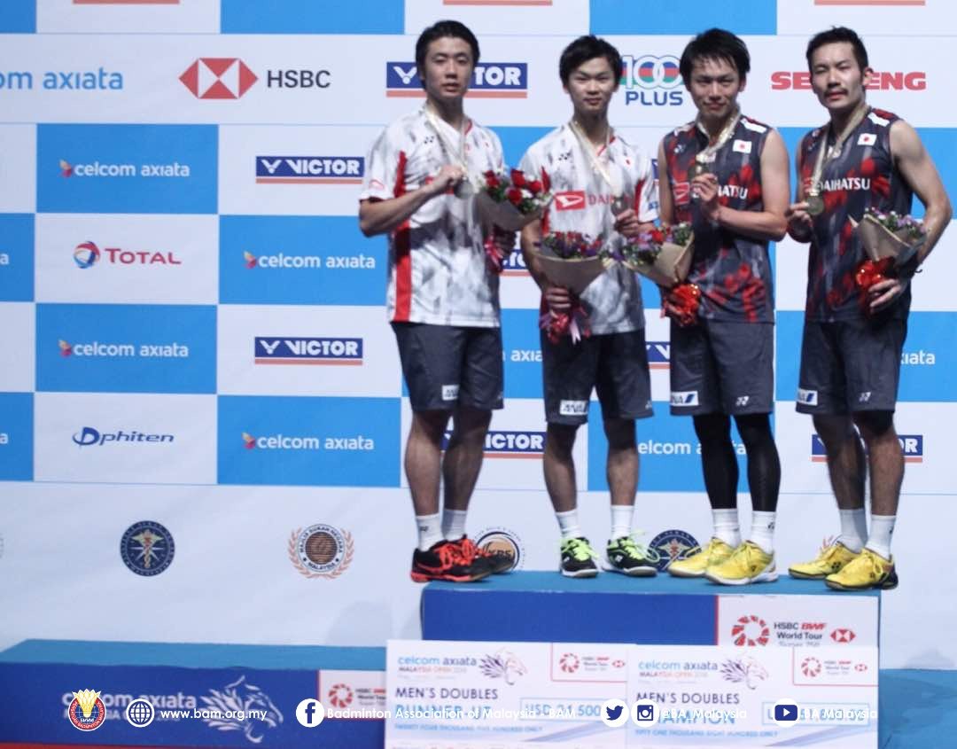 BA_Malaysia's tweet photo. RESULTS: #CAMO2018 Finals
Men's Doubles
#JPN π―π΅ Takeshi Kamura - Keigo Sonoda vs #JPN π―π΅ Hiroyuki Endo - Yuta Watanabe 21-8 21-10 https://t.co/ekxG75DUor