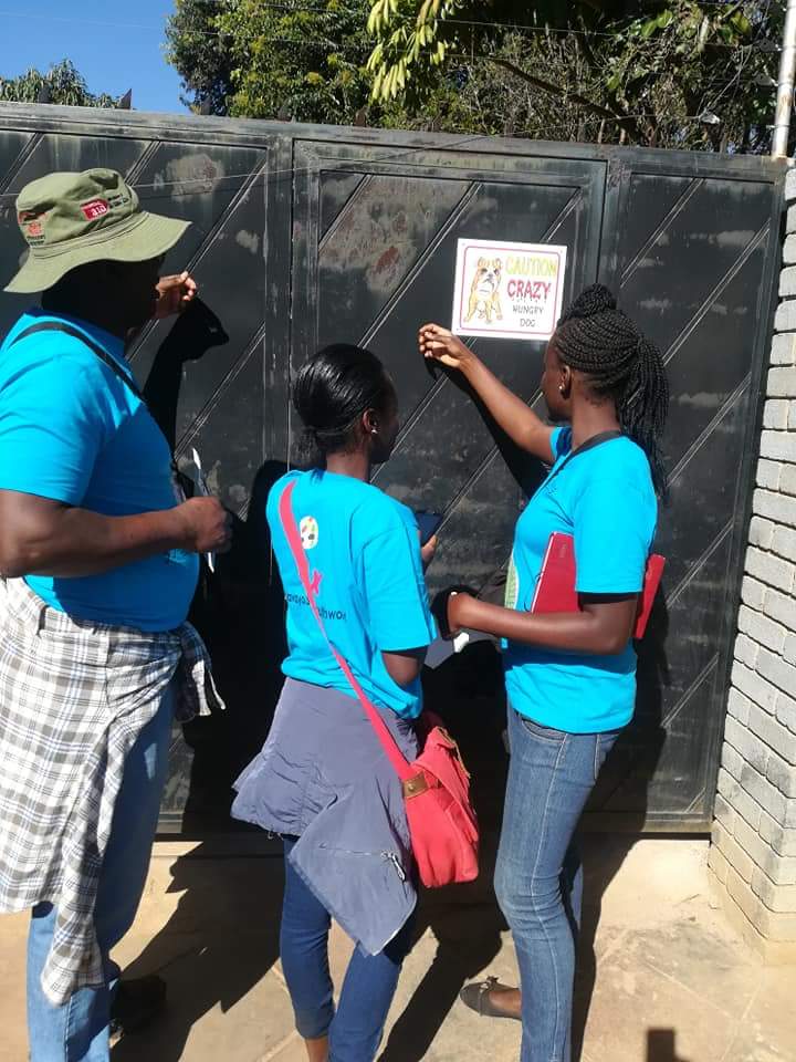 #ZimCampaign2018 Aspiring MP for Bulawayo South, Vimbai Musvaburi door to door campaign - 24 June 2018

#BulawayoSouth #Musvaburi #ZimElections2018 #ElectionsZw