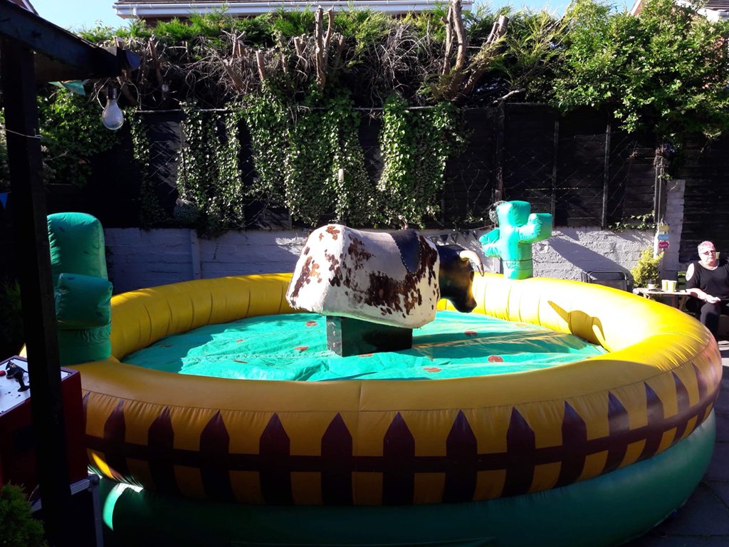 glendarraghtubs's tweet photo. #bouncycastles and more available to hire for #birthdayparties and other special occasions throughout #Newtownards #Bangor #Belfast areas including #Conlig #Comber #Ballygowan areas.
Check out our full range at https://t.co/0WSxHBmTF3 https://t.co/nJQK53BOTu