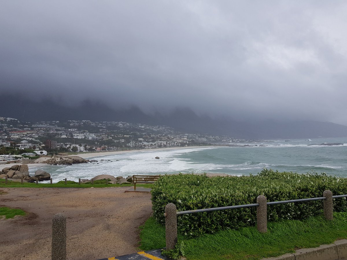 UysPetrus's tweet photo. We are grateful for the Storm for it brings much-needed rain to a drought stricken Cape Town https://t.co/NfhtOJ8k80