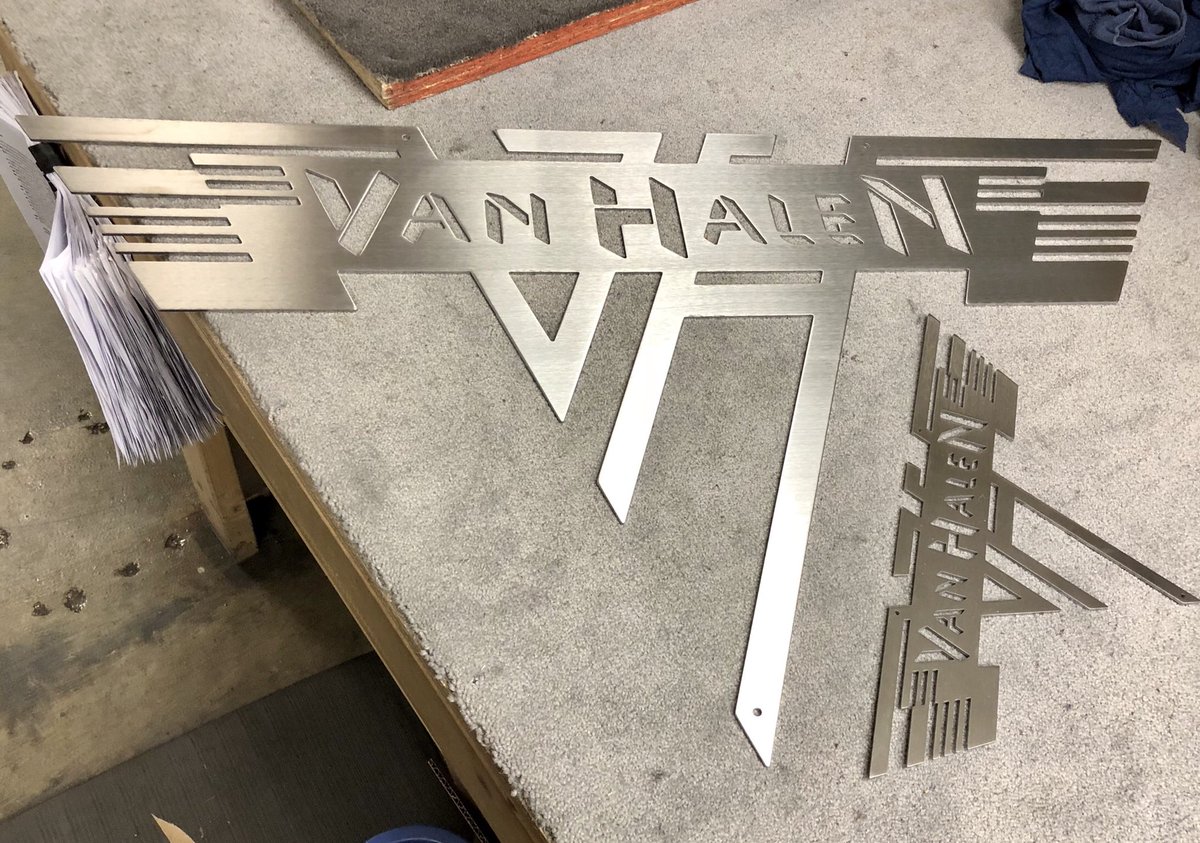 evhguitarz's tweet photo. I make cool metal stuff & wanted to share! @MikePortnoy #StainlessSteel #wallart #vanhalen #mymetalworld #custommetalfab #lasercutartwork #nineteen78 #vh1 https://t.co/xspsV1br20
