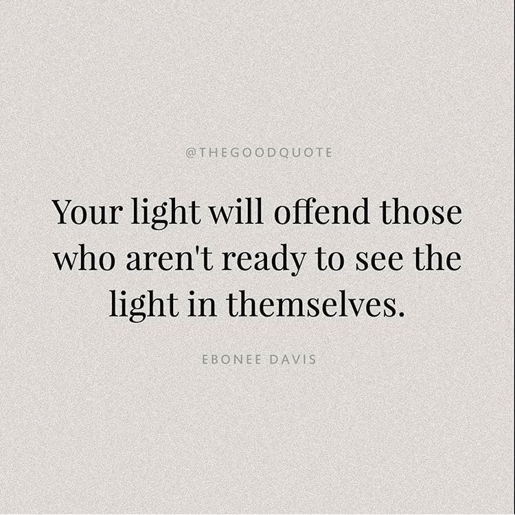 stangewear's tweet photo. Miracles are available to us all..If my light is offensive because you cannot see light in yourself that’s your problem not mine.. I need to be who I am .. a child of God & conduit of light and love🙏🏼😇 #GodBless #Muchlove #LDS #Eternal #CelestialBeing #highmorals #ChristHeals https://t.co/ttUwY9eesY