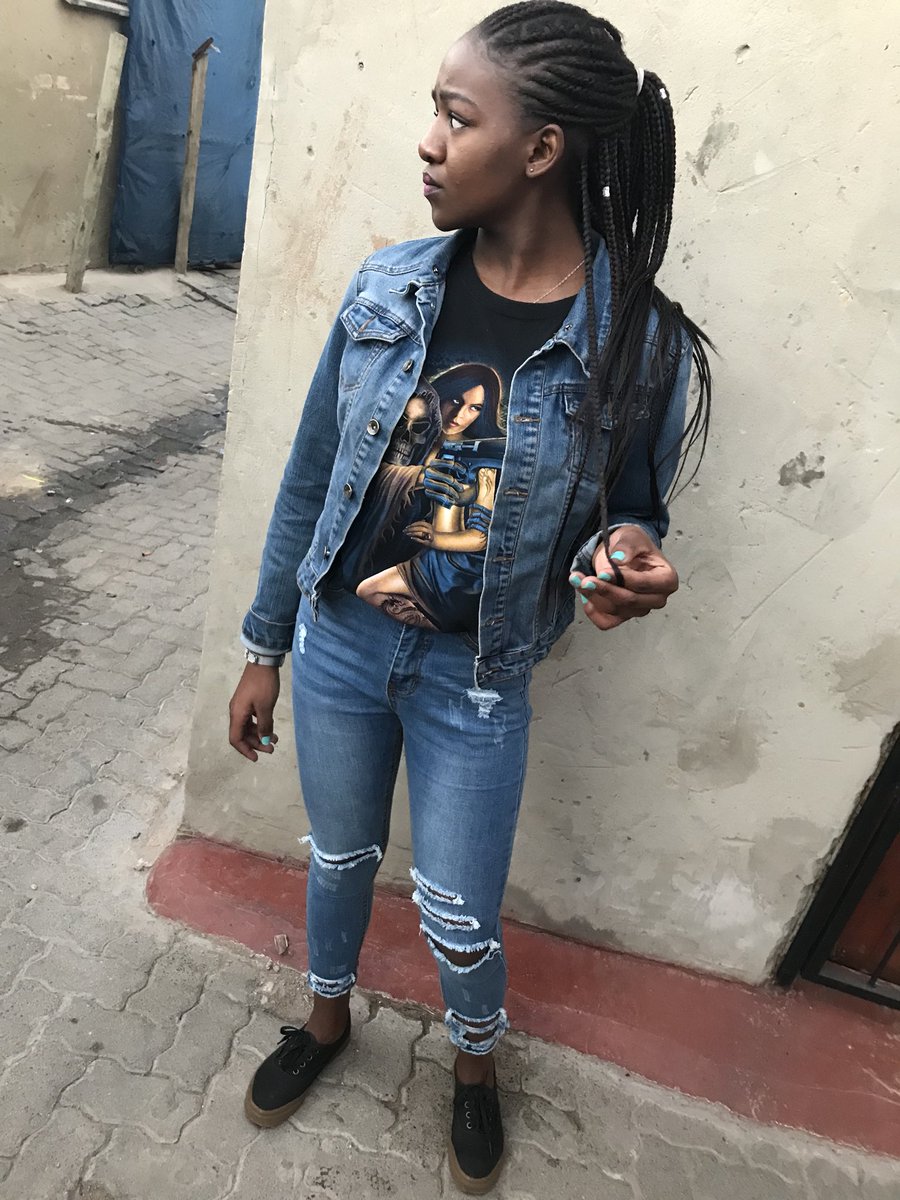 aidan_orionxX's tweet photo. #DropYourOutfitLook #love https://t.co/pEsdRy8hPi