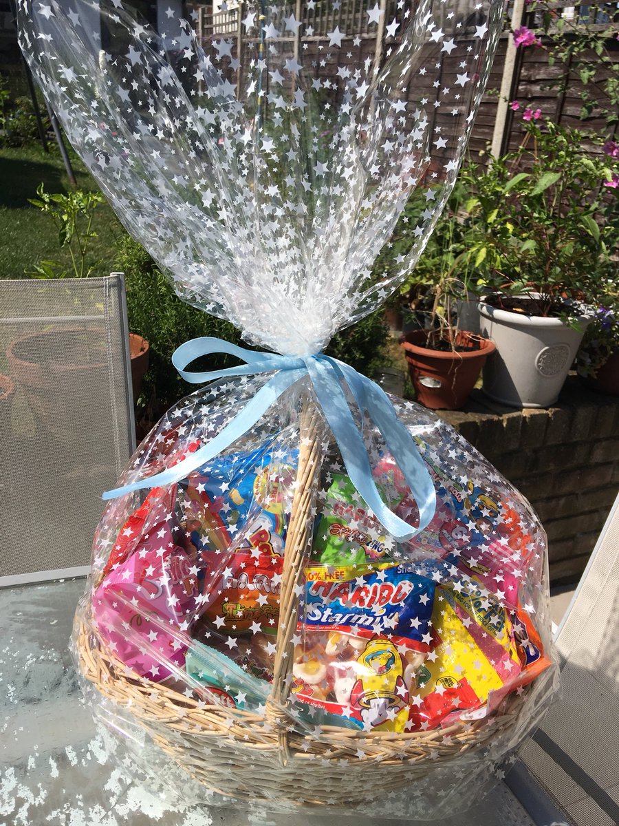dancegalleryldn's tweet photo. Want to win this ? Come and visit the #DanceGallery stand at #PartyinthePark at #Pitshanger #pitshangerpark #pitshangerlane - we’d ❤️ to see you ! 😘 https://t.co/r1iLT9Tz67